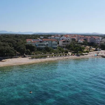 Lovely In With House Sea View